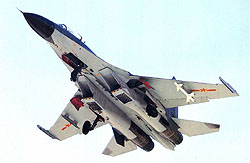 (Bildquelle: sinodefence ) J-11B fighter carrying Chinese PL-8 AAM