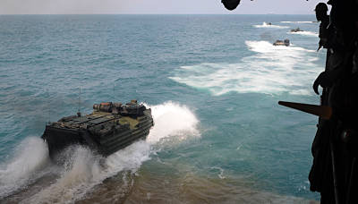 Marineforum - Erste amphibische Übung bei Cobra Gold 2011 (Foto: US Navy)