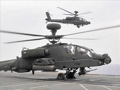 Marineforum - Apache auf der OCEAN (Foto: Royal Navy)